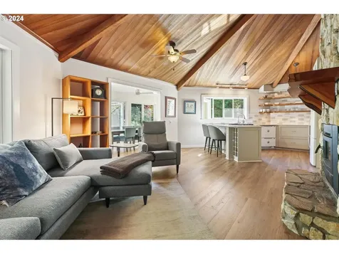 18846 NW Sauvie Island Road Portland OR 97231