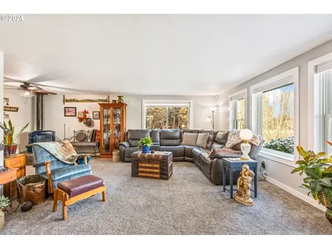 60825 Raintree Drive Bend OR 97702