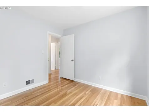 5411 Sw Idaho Street Portland OR 97221