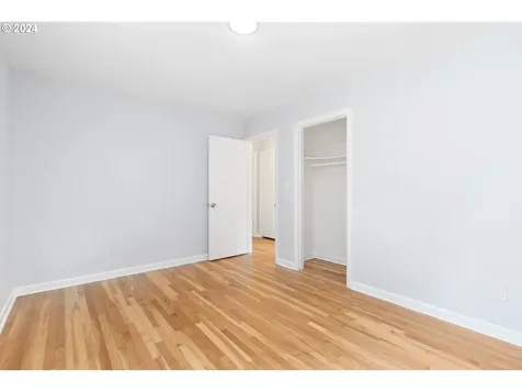 5411 Sw Idaho Street Portland OR 97221