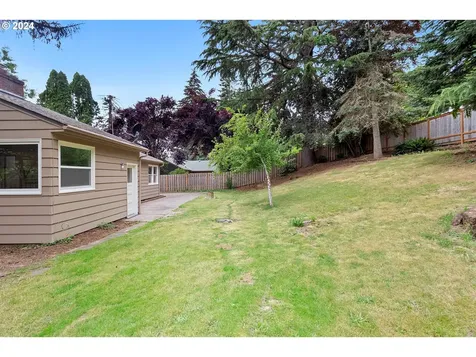 5411 Sw Idaho Street Portland OR 97221