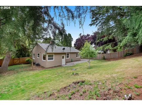 5411 Sw Idaho Street Portland OR 97221