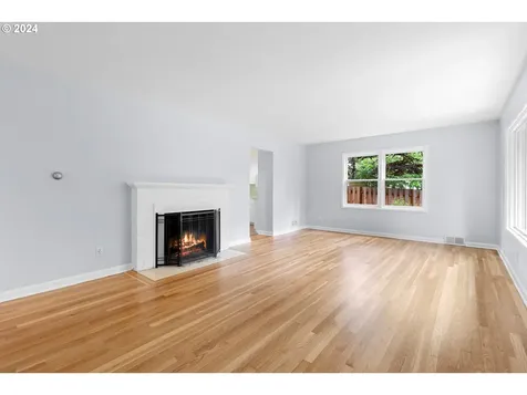 5411 Sw Idaho Street Portland OR 97221