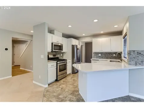 6685 Se Wrenfield Street Hillsboro OR 97123