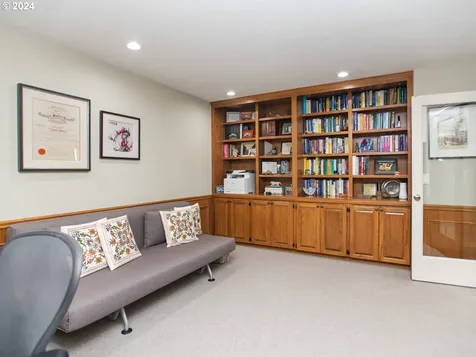 12174 S Tryon Hill Road Portland OR 97219