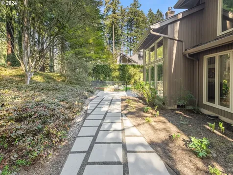 12174 S Tryon Hill Road Portland OR 97219