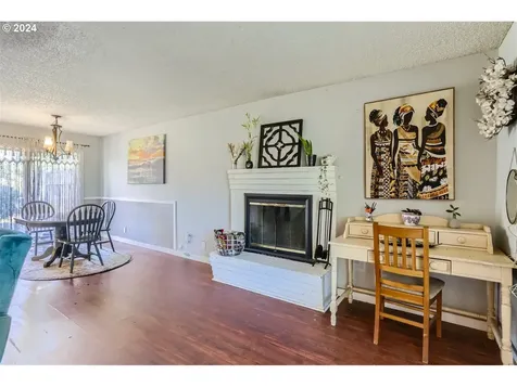 9025 Sw Apache Drive Tualatin OR 97062