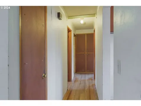 2485 W 14th Avenue Eugene OR 97402