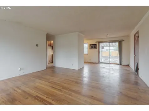 2485 W 14th Avenue Eugene OR 97402