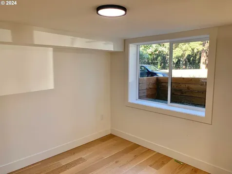 5635 NE 19th Avenue Portland OR 97211