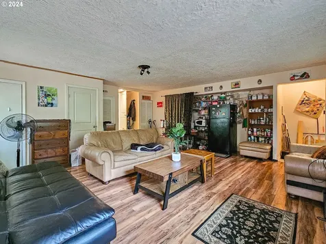 9645 SW Denney Road Beaverton OR 97008
