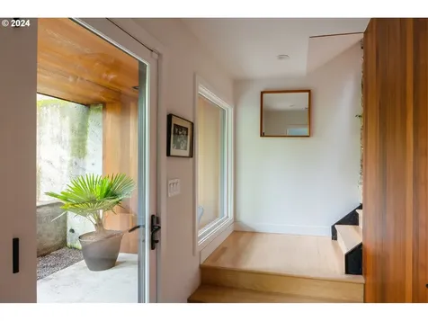 745 Sw Westwood Drive Portland OR 97239
