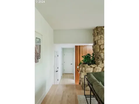 745 Sw Westwood Drive Portland OR 97239