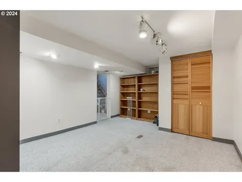 4616 Ne 34th Avenue Portland OR 97211