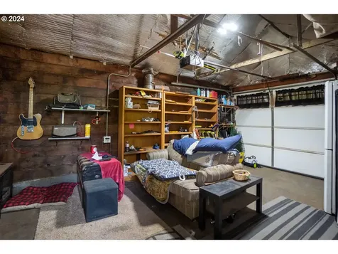 4616 Ne 34th Avenue Portland OR 97211