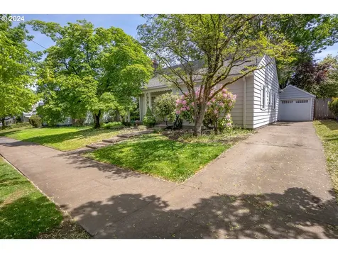 4616 Ne 34th Avenue Portland OR 97211