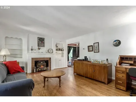 4616 Ne 34th Avenue Portland OR 97211