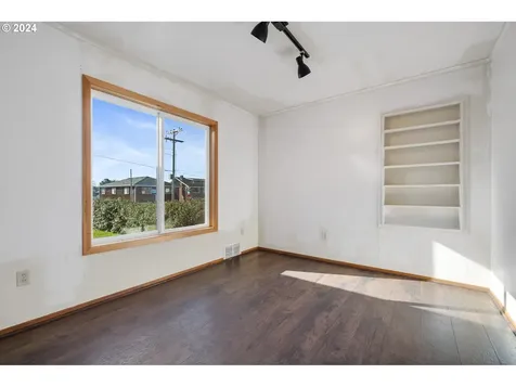 120 3rd Street Manzanita OR 97130