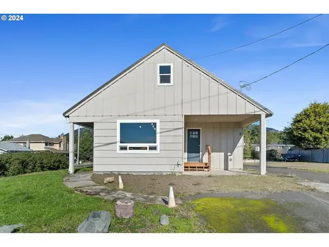 120 3rd Street Manzanita OR 97130