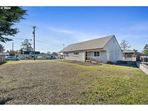 120 3rd Street Manzanita OR 97130