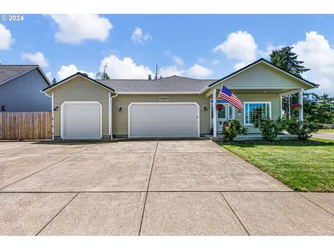 827 Yoss Place Cottage Grove OR 97424