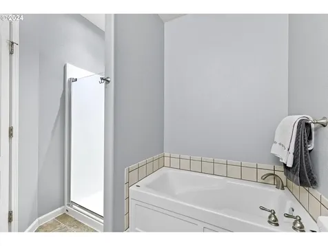 827 Yoss Place Cottage Grove OR 97424