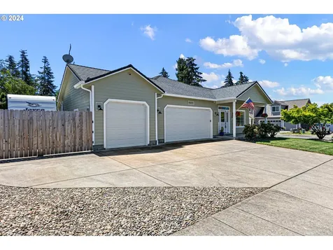 827 Yoss Place Cottage Grove OR 97424