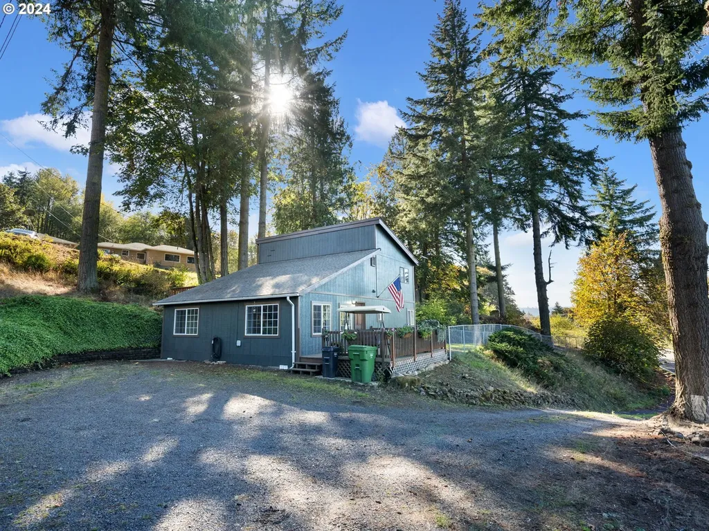 19110 Beaver Falls Road Clatskanie OR 97016