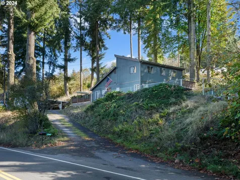 19110 Beaver Falls Road Clatskanie OR 97016