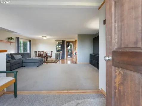 19110 Beaver Falls Road Clatskanie OR 97016