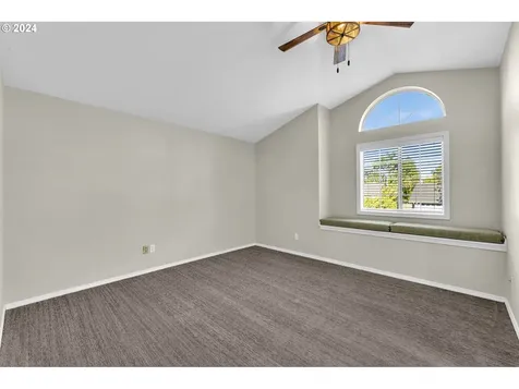 2212 Se Blairmont Drive Vancouver WA 98683