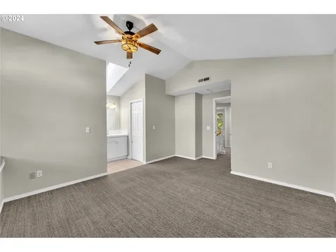 2212 Se Blairmont Drive Vancouver WA 98683