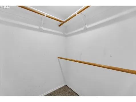 2212 Se Blairmont Drive Vancouver WA 98683