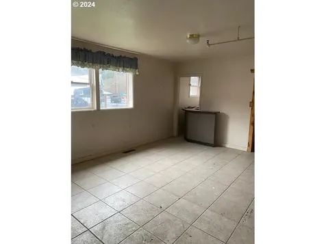 813 S Canyon Boulevard John Day OR 97845