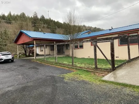 813 S Canyon Boulevard John Day OR 97845