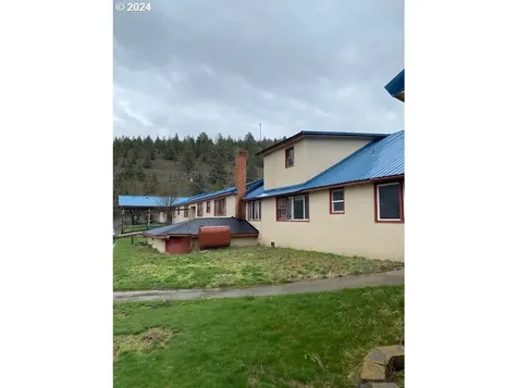 813 S Canyon Boulevard John Day OR 97845