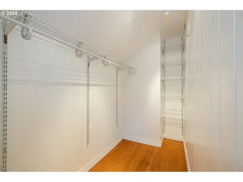 6124 Ne Cleveland Avenue Portland OR 97211