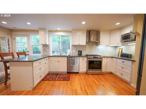 2265 W 27th Avenue Eugene OR 97405