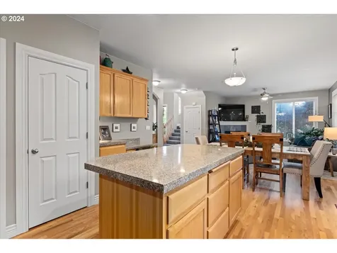 4205 Y Street Washougal WA 98671