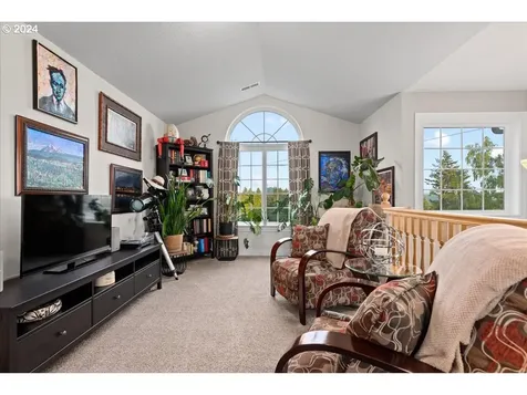 4205 Y Street Washougal WA 98671
