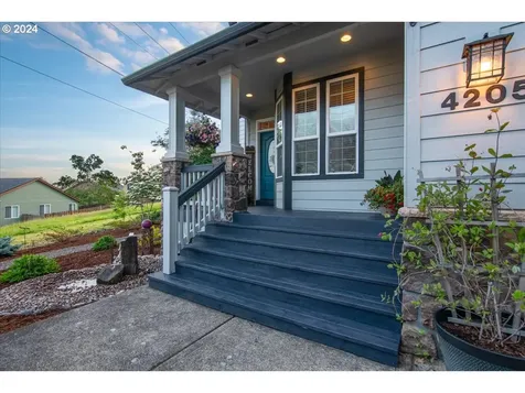 4205 Y Street Washougal WA 98671