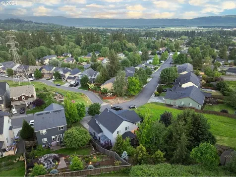 4205 Y Street Washougal WA 98671