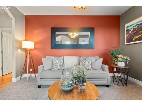 4205 Y Street Washougal WA 98671