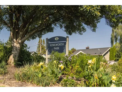 4828 Se 35th Avenue Portland OR 97202