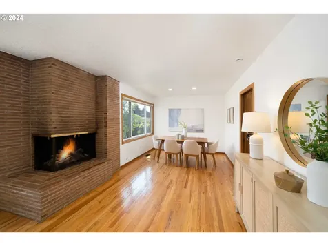 4828 Se 35th Avenue Portland OR 97202
