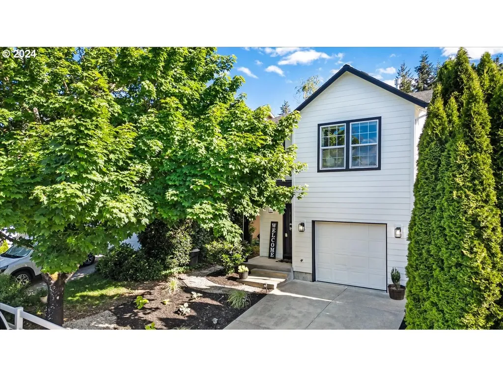 218 W Levi Way Newberg OR 97132