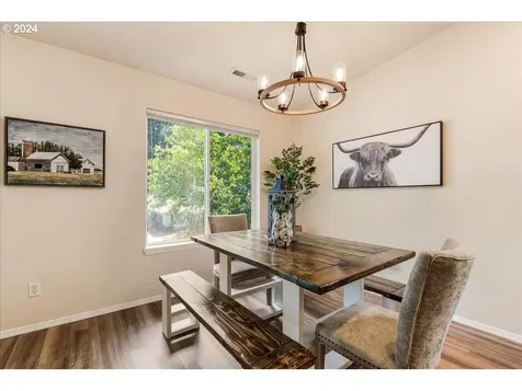 218 W Levi Way Newberg OR 97132