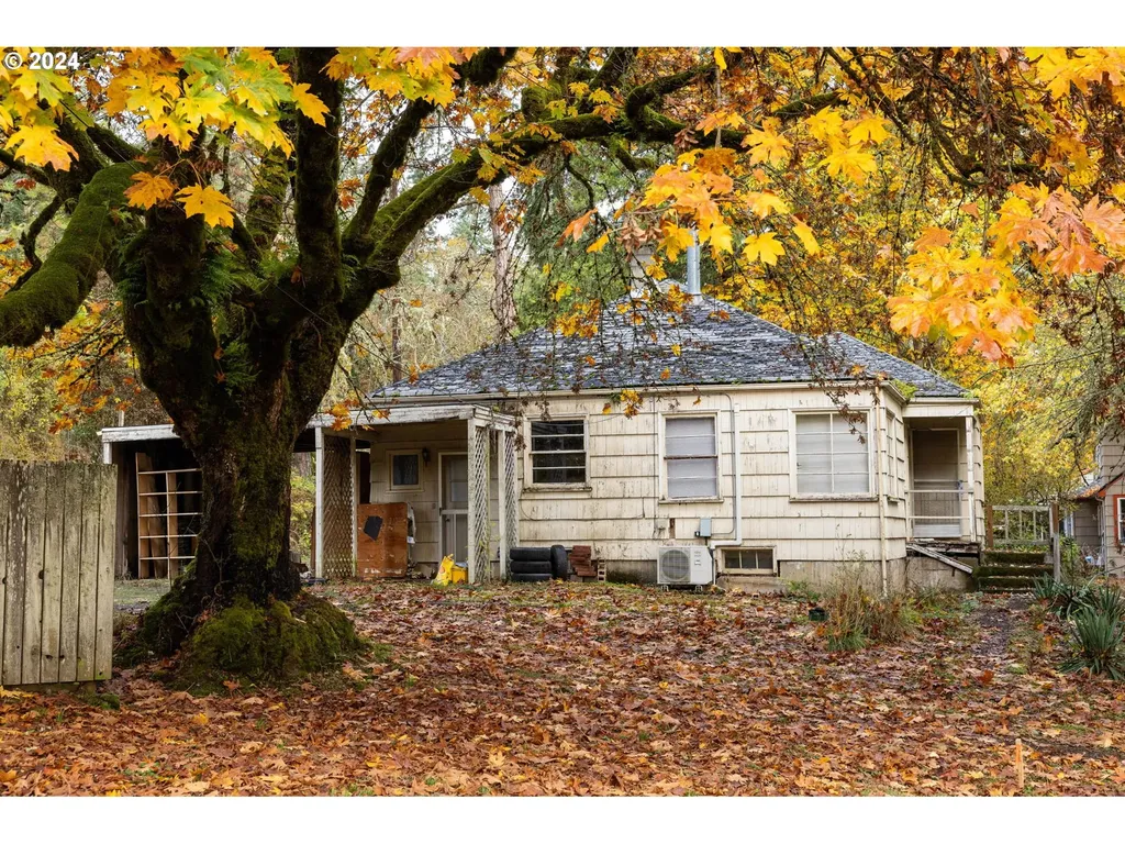 4960 W Amazon Drive Eugene OR 97405