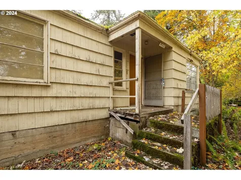 4960 W Amazon Drive Eugene OR 97405