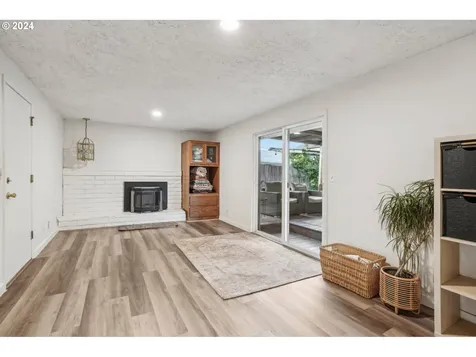 12 SW 10th Street Battle Ground WA 98604